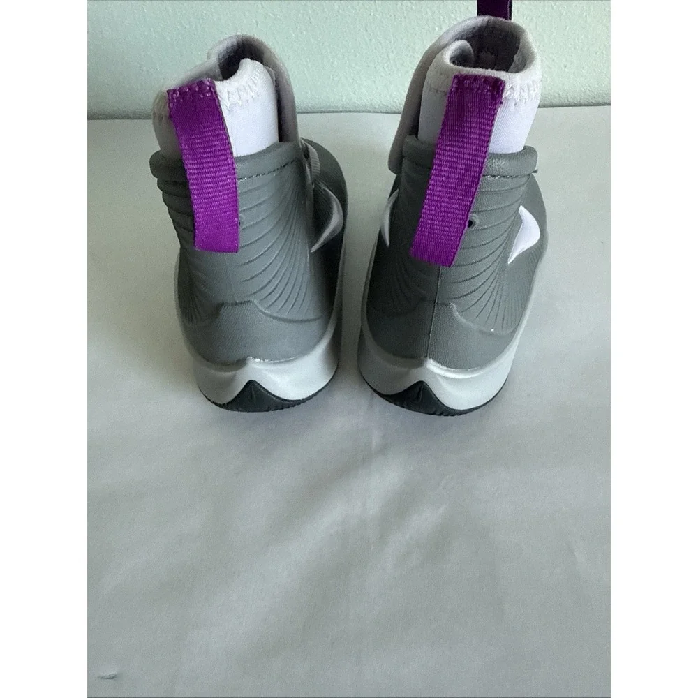 Nike Toddler Size 7C BINZIE Boot Rain Snow Boots Waterproof Grey Purple NEW